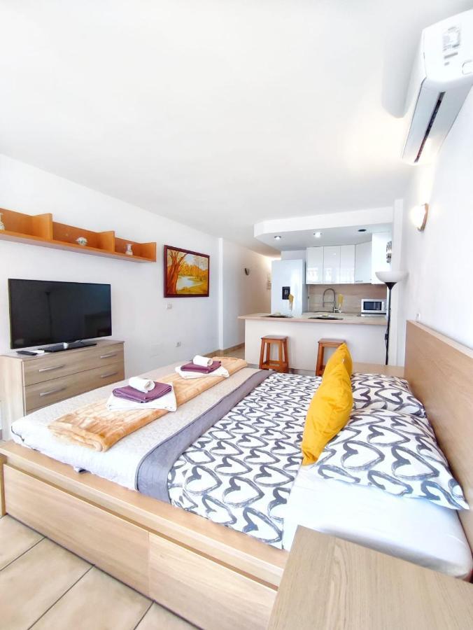 Chill Out Borinquen Apartment Playa de las Americas  Exterior foto